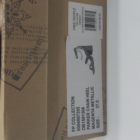 1198- Free People Parker Chain Heel Magenta Metallic Size 7.5 NWT - Picture 12 of 12